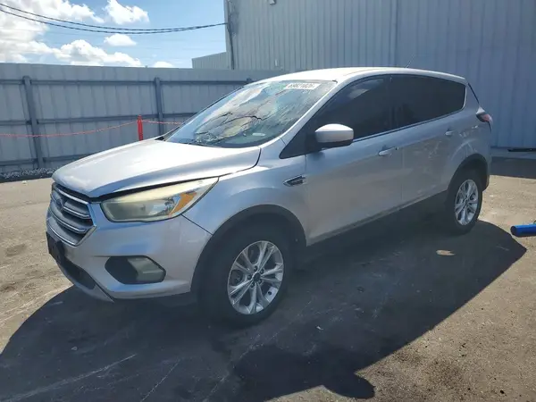 1FMCU9GD7HUE39565 — 2017 Ford Escape, Пожар салона (Burn - Interior), фото до ремонта