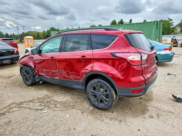 1FMCU0GD7HUD47030 — 2017 Ford Escape, фото 2 с аукциона Copart, Боковая часть