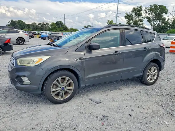 1FMCU9GD7HUB22434 — 2017 Ford Escape, Механические повреждения (Mechanical), фото до ремонта