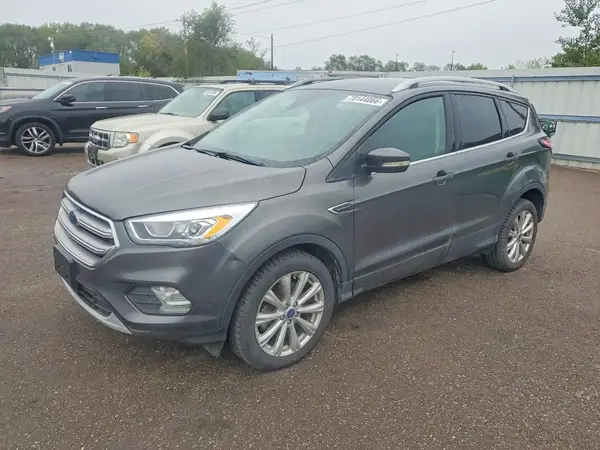 1FMCU9J94HUC09082 — 2017 Ford Escape, Град (Hail), фото до ремонта