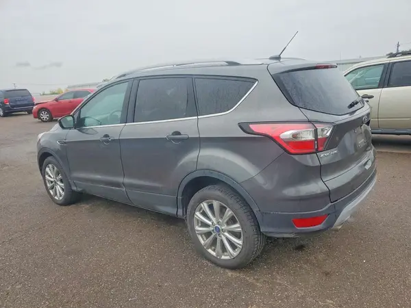 1FMCU9J94HUC09082 — 2017 Ford Escape, фото 2 с аукциона Copart 29.09.2026, Град