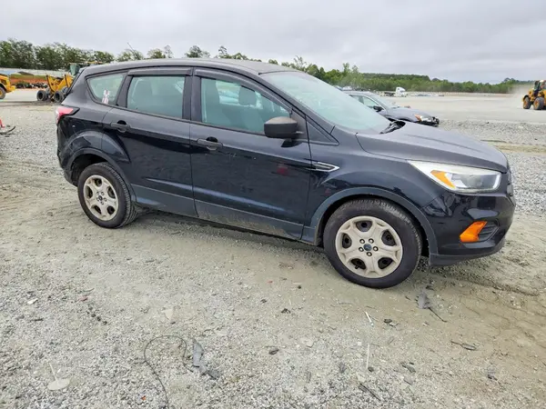 1FMCU0F71HUC42964 — 2017 Ford Escape, фото 4 с аукциона Copart 14.10.2026, Задняя часть