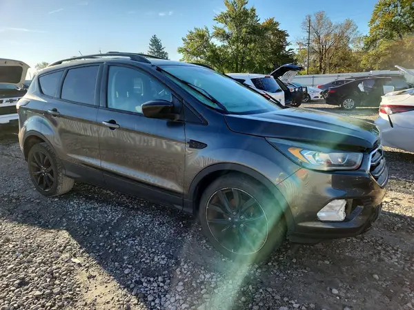 2017 FORD ESCAPE VIN 1FMCU0GD2HUA80086 фото 4