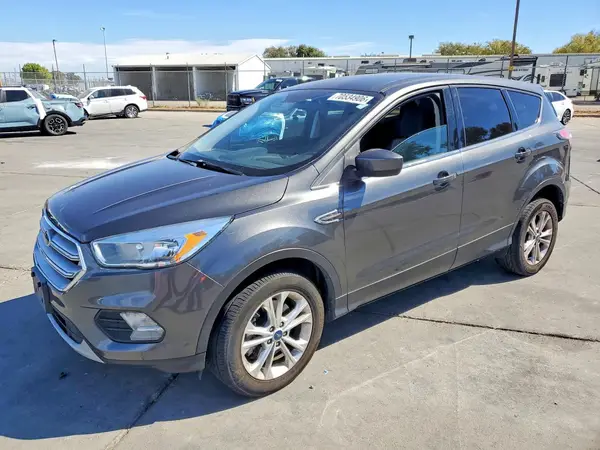 1FMCU9G95HUB08382 — 2017 Ford Escape, Задняя часть (Rear End), фото до ремонта
