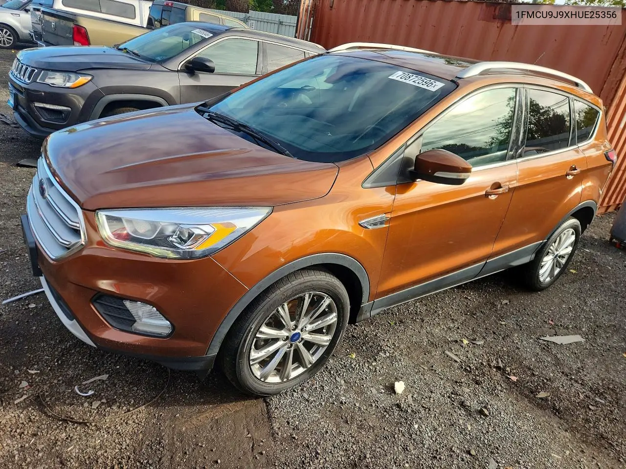 2017 Ford Escape Titanium VIN 1FMCU9J9XHUE25356 фото 1