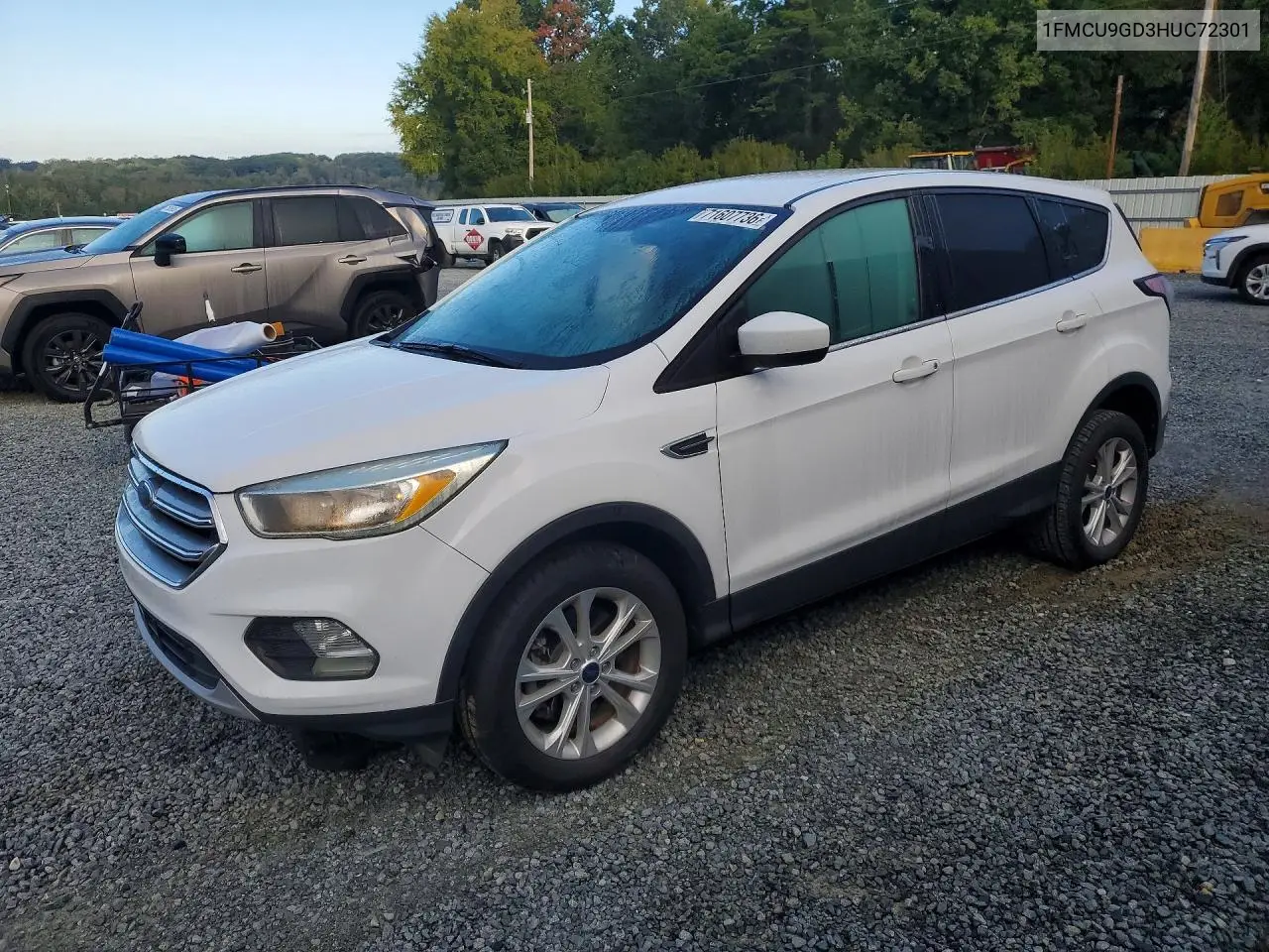 2017 Ford Escape Se VIN 1FMCU9GD3HUC72301 фото 1