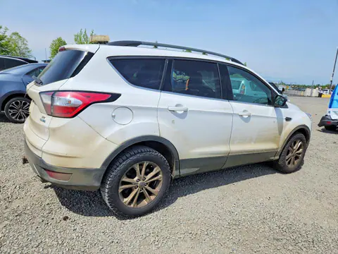 2018 Ford Escape VIN 1FMCU9GD6JUC60603 фото 3