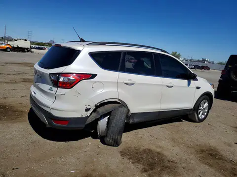 2018 Ford Escape VIN 1FMCU0GD2JUC19140 фото 3