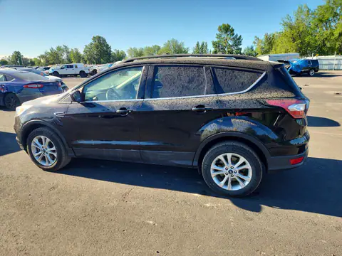 1FMCU9GD8JUC90038 — 2018 Ford Escape, фото 2 с аукциона Copart 14.10.2026, Передняя часть