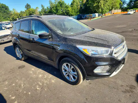 1FMCU9GD8JUC90038 — 2018 Ford Escape, фото 4 с аукциона Copart 14.10.2026, Передняя часть