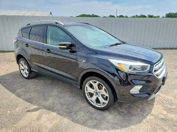 1FMCU9J95JUB37234 — 2018 Ford Escape, фото 4 с аукциона Copart 01.10.2026, Естественный износ