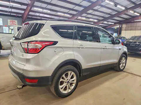 2018 Ford Escape VIN 1FMCU9GD2JUA75321 фото 3