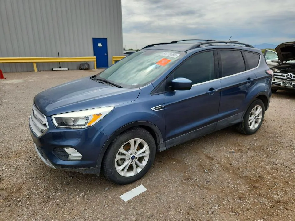 2018 Ford Escape VIN 1FMCU0GD7JUA86195 фото 1