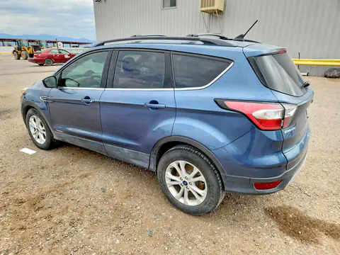 2018 Ford Escape VIN 1FMCU0GD7JUA86195 фото 2