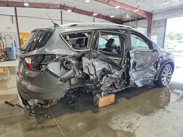 1FMCU9J99JUD50574 — 2018 Ford Escape, фото 3 с аукциона Copart 12.10.2026, Боковая часть