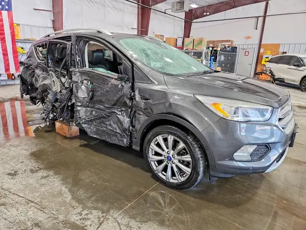 1FMCU9J99JUD50574 — 2018 Ford Escape, фото 4 с аукциона Copart 12.10.2026, Боковая часть