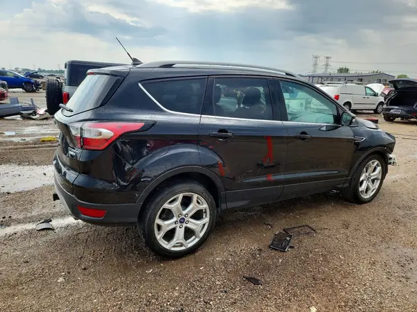 1FMCU9J93JUD55544 — 2018 Ford Escape, фото 3 с аукциона Copart 13.10.2026, Передняя часть