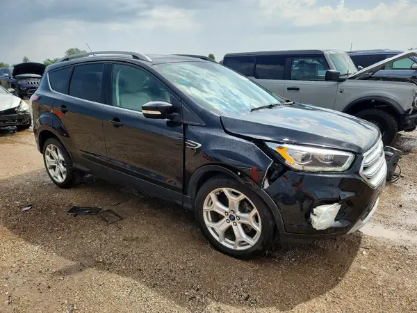 1FMCU9J93JUD55544 — 2018 Ford Escape, фото 4 с аукциона Copart 13.10.2026, Передняя часть