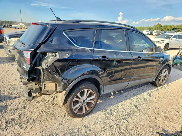 1FMCU0HD0JUA84755 — 2018 Ford Escape, фото 3 с аукциона Copart 02.10.2026, Задняя часть