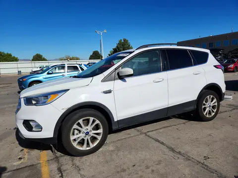 1FMCU9G9XJUC64908 — 2018 Ford Escape, Задняя часть (Rear End), фото до ремонта