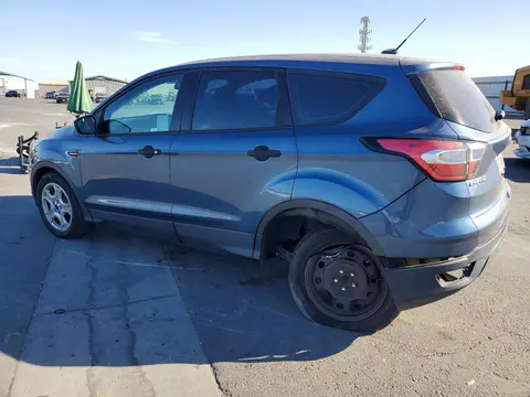2018 Ford Escape VIN 1FMCU0F78JUB86852 фото 2