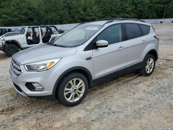 1FMCU9GD5JUD06308 — 2018 Ford Escape, Мелкие вмятины и царапины (Minor Dent/Scratches), фото до ремонта
