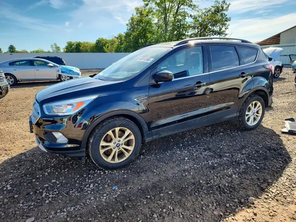 1FMCU9GD3JUA14902 — 2018 Ford Escape, Задняя часть (Rear End), фото до ремонта