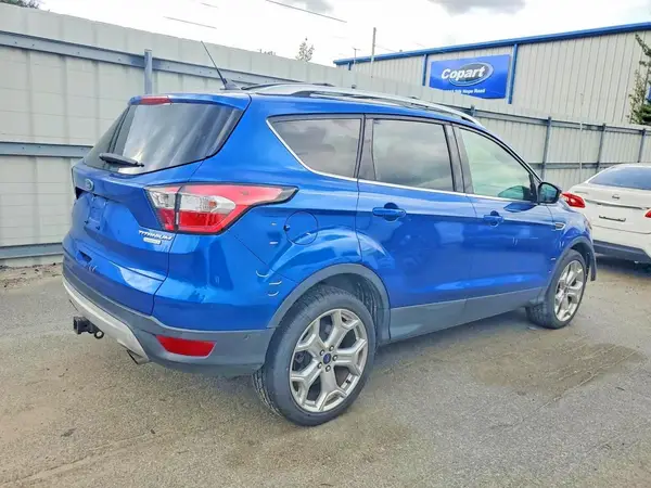 1FMCU0J95JUD00833 — 2018 Ford Escape, фото 3 с аукциона Copart, Передняя часть