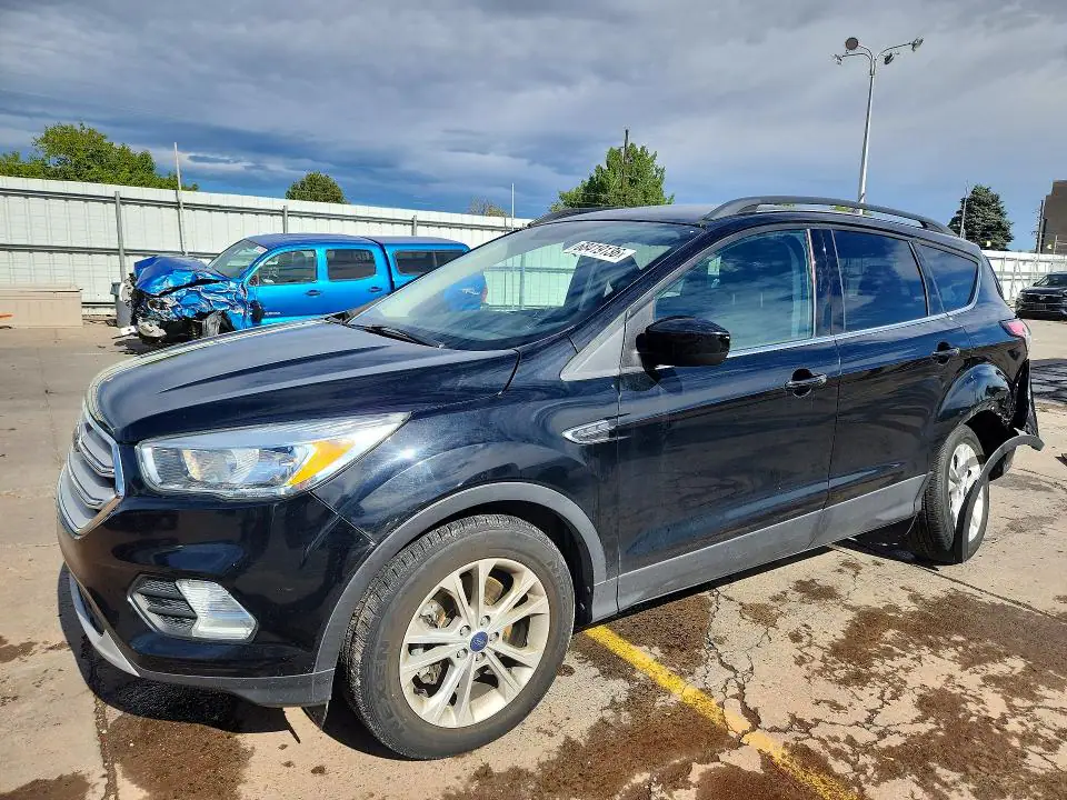 1FMCU9GD5JUA60103 Ford Escape 2018 — повреждение Задняя часть, фото до ремонта