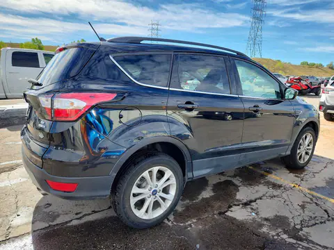 1FMCU9GD5JUA60103 — 2018 Ford Escape, фото 3 с аукциона Copart 30.09.2026, Задняя часть