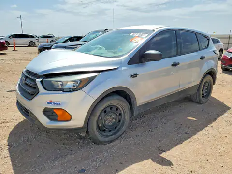 1FMCU0F72JUC06612 — 2018 Ford Escape, Передняя часть, фото до ремонта
