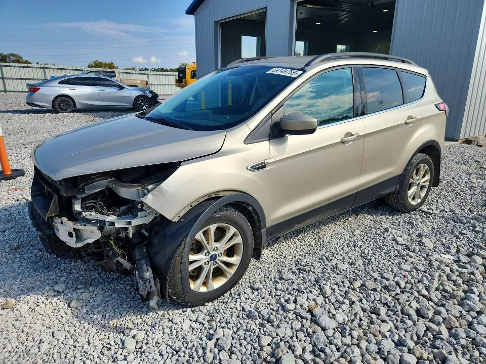 2018 FORD ESCAPE VIN 1FMCU9GD3JUB07077 фото 1