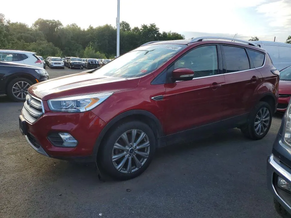 2018 Ford Escape VIN 1FMCU9J95JUC83973 фото 1