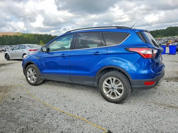 1FMCU0GD2JUD22817 — 2018 Ford Escape, фото 2 с аукциона Copart 05.10.2026, Механические повреждения