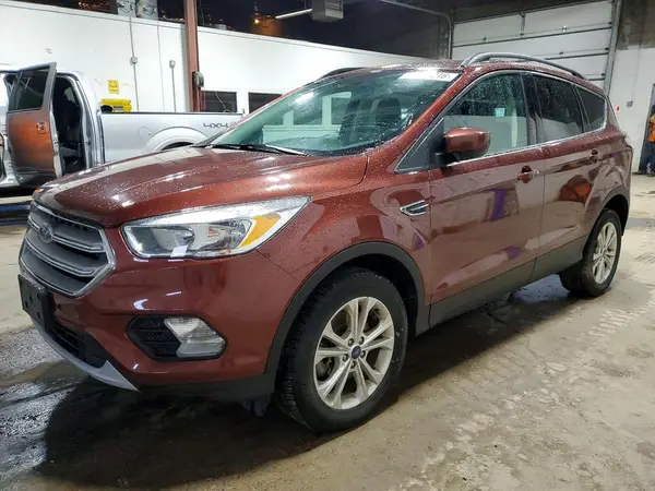 1FMCU9GD4JUA50243 — 2018 Ford Escape, Передняя часть (Front End), фото до ремонта