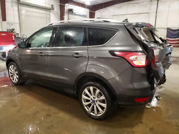 1FMCU9J99JUB14748 — 2018 Ford Escape, фото 2 с аукциона Copart, Задняя часть