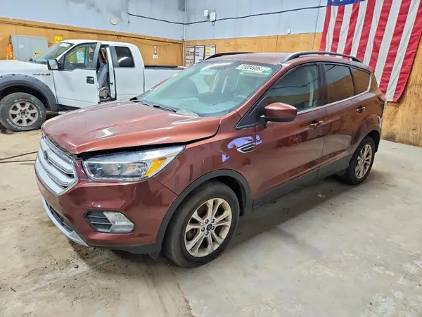 1FMCU9GDXJUA43703 — 2018 Ford Escape, Мелкие вмятины и царапины (Minor Dent/Scratches), фото до ремонта