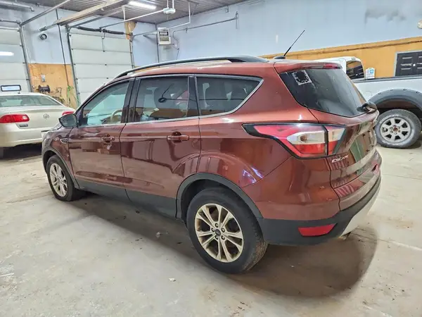 2018 FORD ESCAPE VIN 1FMCU9GDXJUA43703 фото 2
