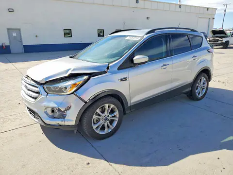 1FMCU9HD8JUA71904 — 2018 Ford Escape, Передняя часть (Front End), фото до ремонта