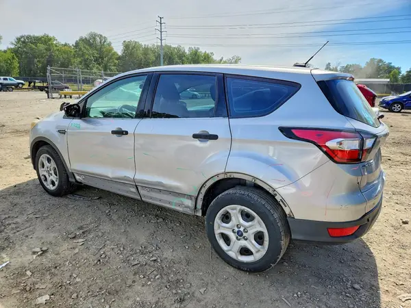 1FMCU0F72JUC26312 — 2018 Ford Escape, фото 2 с аукциона Copart 13.10.2026, Передняя часть