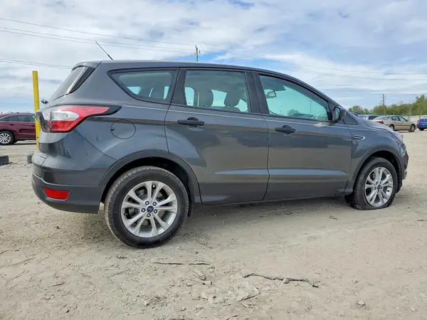 1FMCU0F72JUA62205 — 2018 Ford Escape, фото 3 с аукциона Copart, Передняя часть