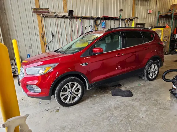 1FMCU9GD8JUC59551 — 2018 Ford Escape, Мелкие вмятины и царапины (Minor Dent/Scratches), фото до ремонта
