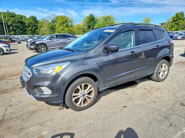 1FMCU9GD0JUD53438 — 2018 Ford Escape, Боковая часть (Side), фото до ремонта
