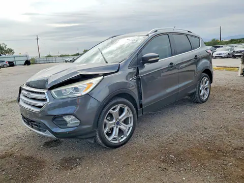 1FMCU9J93JUA72352 — 2018 Ford Escape, Задняя часть (Rear End), фото до ремонта