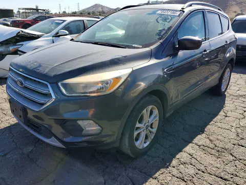 1FMCU9GD1JUA32170 — 2018 Ford Escape, Мелкие вмятины и царапины (Minor Dent/Scratches), фото до ремонта