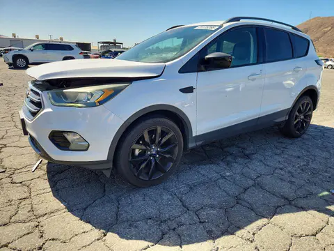 1FMCU0GD9JUB14322 — 2018 Ford Escape, Механические повреждения (Mechanical), фото до ремонта
