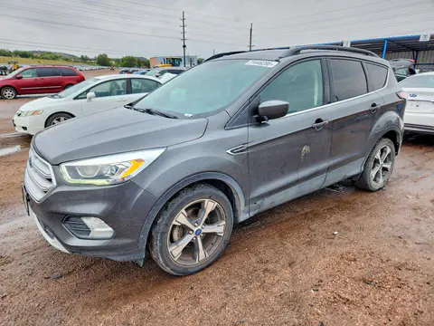 1FMCU0HD9JUA78873 — 2018 Ford Escape, Мелкие вмятины и царапины (Minor Dent/Scratches), фото до ремонта