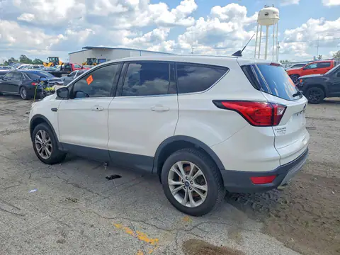 2019 Ford Escape VIN 1FMCU9GD8KUB93052 фото 2