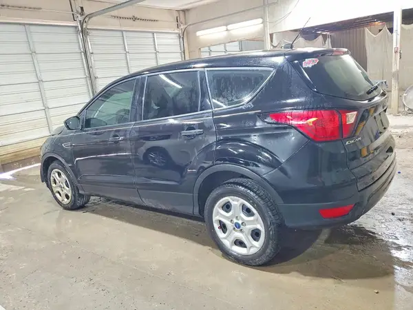 1FMCU0F73KUA18022 — 2019 Ford Escape, фото 2 с аукциона Copart 13.10.2026, Передняя часть