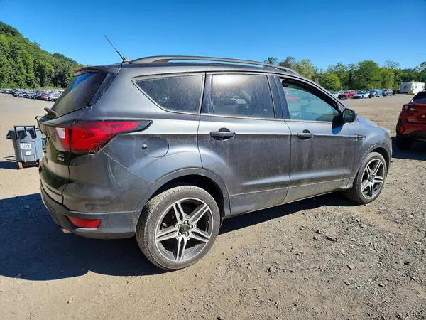 1FMCU9HD7KUA84886 — 2019 Ford Escape, фото 3 с аукциона Copart 05.10.2026, Мелкие вмятины и царапины
